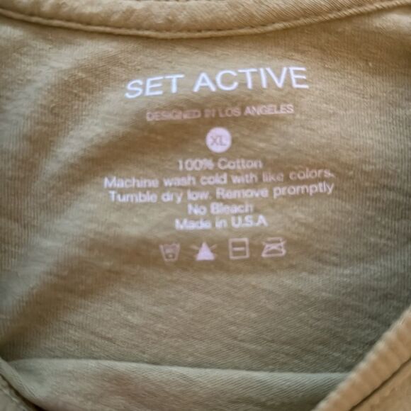 Set active XL TEE green color - Picture 2 of 5